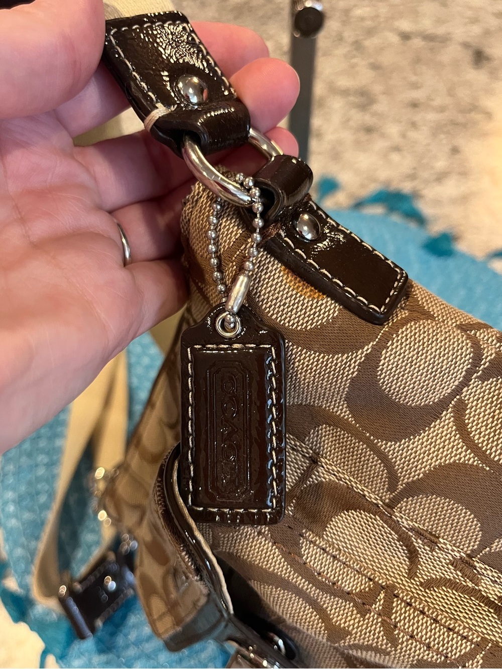 Coach Signature Crossbody - Picture 5 of 15